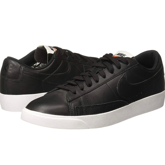 Nike Shoes - Nike Court Blanc Women's Size 7